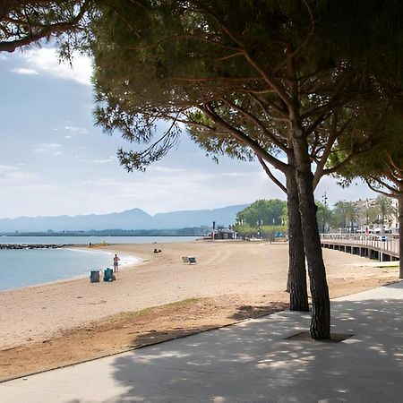 Beach Apartment Regueral Cambrils Exteriér fotografie